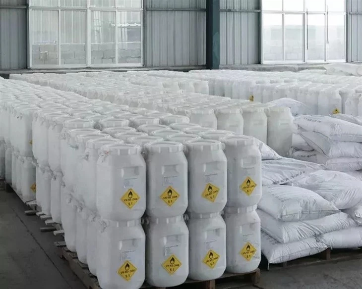 90% Active Chlorine Trichloroisocyanuric Acid TCCA High Sterilization And Bleaching Power Used In Water Treatment